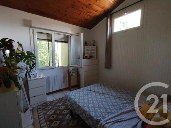 Immeuble à vendre  270 m 2   ST MARTIN DE CARALP  - 09