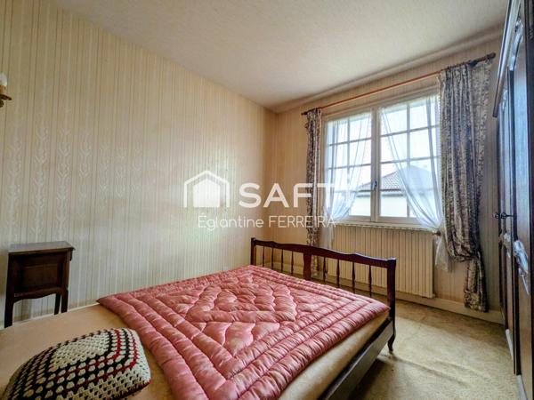 ISSOUDUN, PAVILLON T4 AVEC SOUS-SOL ET JARDIN