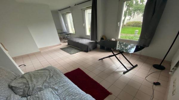 A LOUER : T1 à LILLE • Rue de Valmy - PLACE PHILIPPE LEBON • 665 € CC • Réf. 813-201