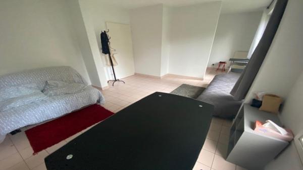 A LOUER : T1 à LILLE • Rue de Valmy - PLACE PHILIPPE LEBON • 665 € CC • Réf. 813-201