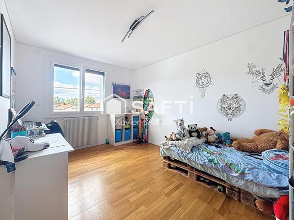 Maison T5 rénovée 186m² sur sous sol complet