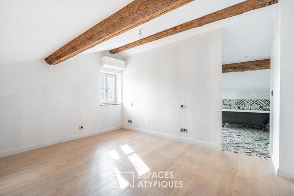 Maison de caractère rénovée grand jardin au sein d’une propriété du XIXe siècle