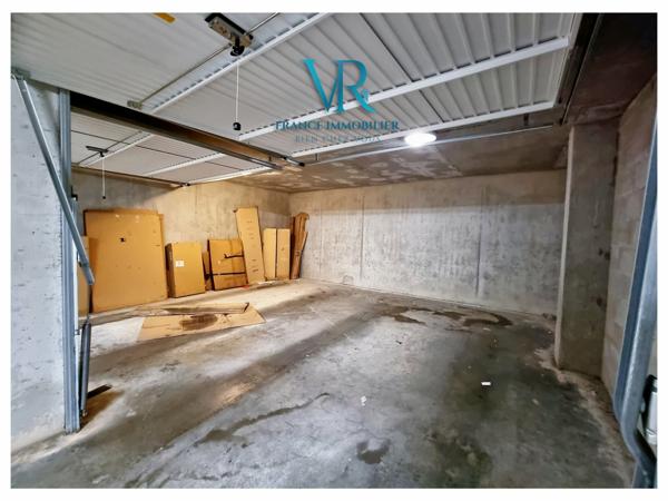 Saint-Genis-Pouilly (01630) APPARTEMENT T3 AU 2EME DERNIER ETAGE AVEC 3 GARAGES - SAINT-GENIS-POUILLY (01630)