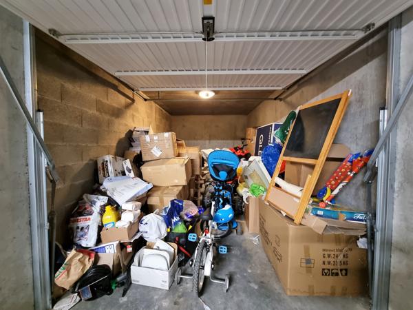 Saint-Genis-Pouilly (01630) APPARTEMENT T3 AU 2EME DERNIER ETAGE AVEC 3 GARAGES - SAINT-GENIS-POUILLY (01630)