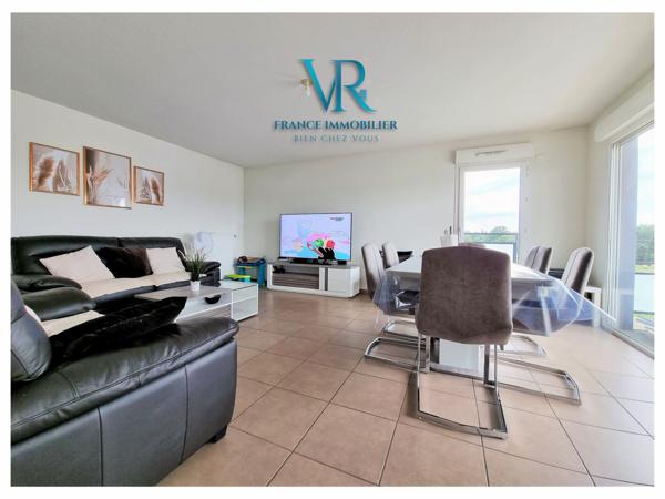 Saint-Genis-Pouilly (01630) APPARTEMENT T3 AU 2EME DERNIER ETAGE AVEC 3 GARAGES - SAINT-GENIS-POUILLY (01630)