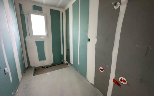 Maison à vendre    3 pièces •  Bardos