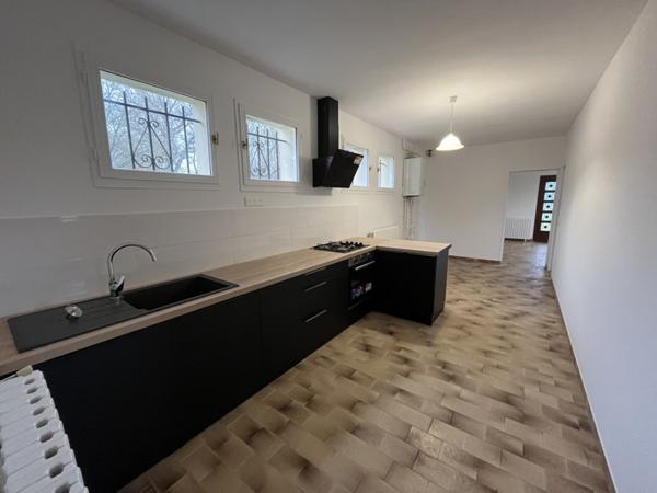 Maison à louer |  Les Églisottes-et-Chalaures |  3 pièces | 81 m²