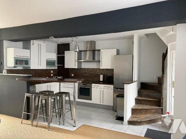 Maison à vendre à Laval (53000) en Mayenne (53)

Posez les valises !!

Quartier Avesnières,...