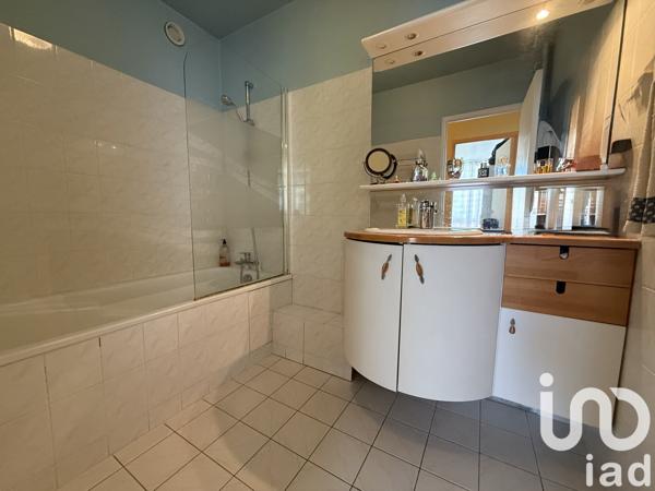 Appartement à vendre 3 pièces 75 m² Maurepas