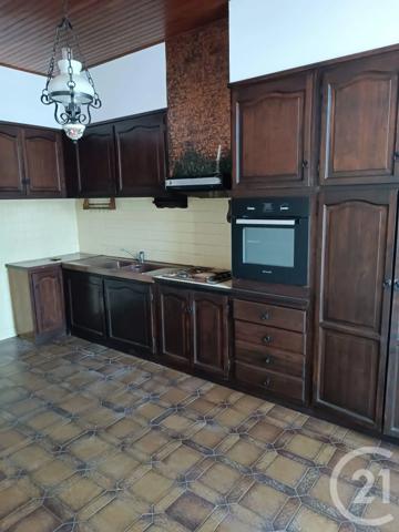 Appartement F4 à vendre  4 pièces - 120,80 m 2   AMELIE LES BAINS PALALDA  - 66