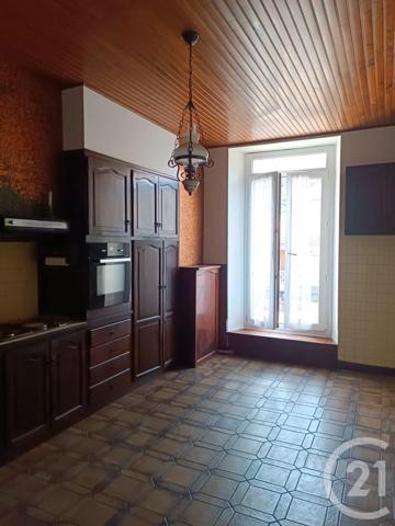 Appartement F4 à vendre  4 pièces - 120,80 m 2   AMELIE LES BAINS PALALDA  - 66