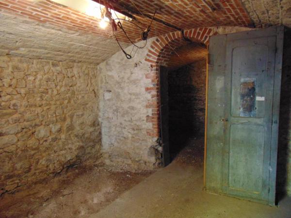 MAISON EN MEULIERE A REHABILITER