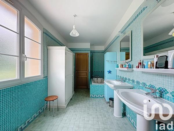 Maison à vendre 6 pièces 226 m² Bergères-lès-Vertus