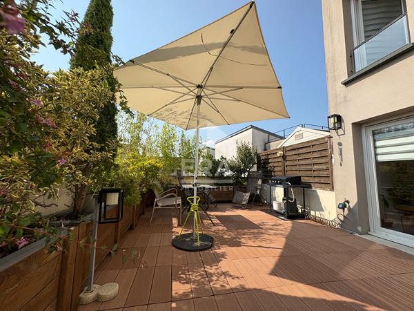 Appartement en duplex Guyancourt 5 pièce(s) 109.07 m2