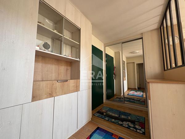 Appartement en duplex Guyancourt 5 pièce(s) 109.07 m2