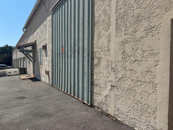 Entrepôt / local industriel La Garde 590 m2