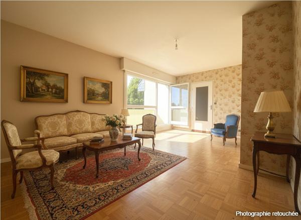 Appartement à vendre à Vannes T1bis à rafraîchir quartier Trussac