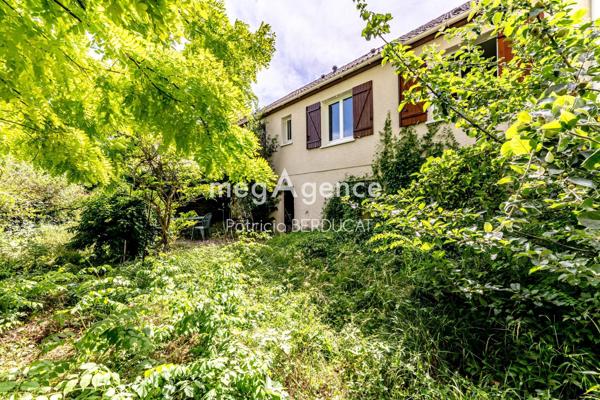 Maison à VILLECRESNES, 94440 - 5 pièces 79m²