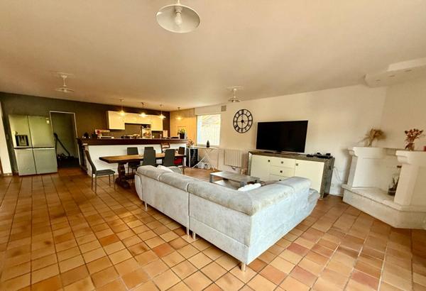 Maison Aureilhan 7 pièce(s) 180 m2
