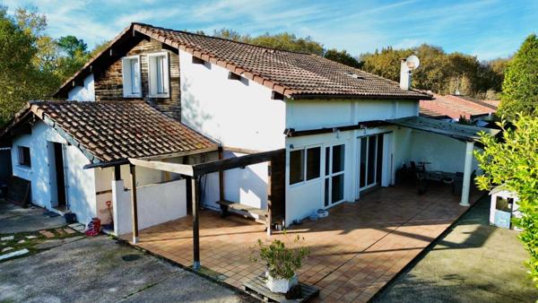 Maison Aureilhan 7 pièce(s) 180 m2