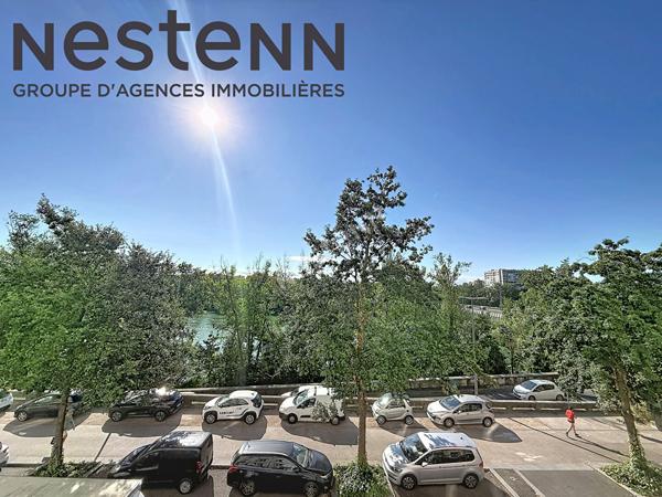 T2 bis  - Tête d'Or - Vue Rhône - Traversant - Cachet