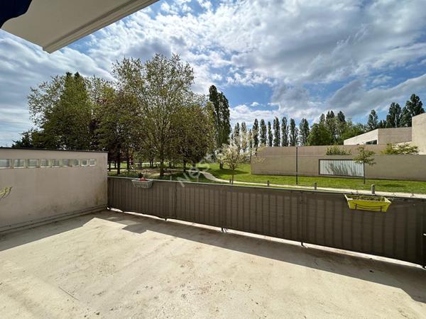 Appartement Pontoise 3 pièces 64.24 m2 avec terrasse