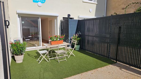 Maison de ville de type 4 avec extérieur plein centre