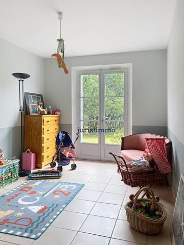 Suze-la-Rousse (26790) Suze-la-Rousse - Belle propriété avec parc arboré, sur terrain de 4 300 m² et grande piscine 10 m x 5 m