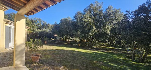 Suze-la-Rousse (26790) Suze-la-Rousse - Belle propriété avec parc arboré, sur terrain de 4 300 m² et grande piscine 10 m x 5 m