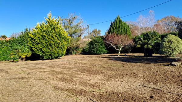 Soustons Proche du centre 945 m2