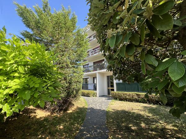 A vendre : Appartement 4 pieces a Saint Maur des Fosses - Ref. 1821