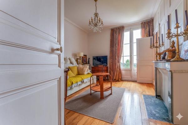 Appartement à vendre 4 pièces SAINT CYR SUR LOIRE (37)
