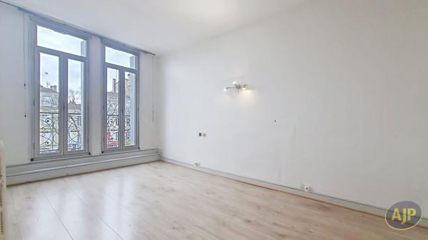 Maison à vendre Libourne - 5 pièces, 136m² avec 3 chambre(s) à 221 550€ - AJP Immobilier Libourne
