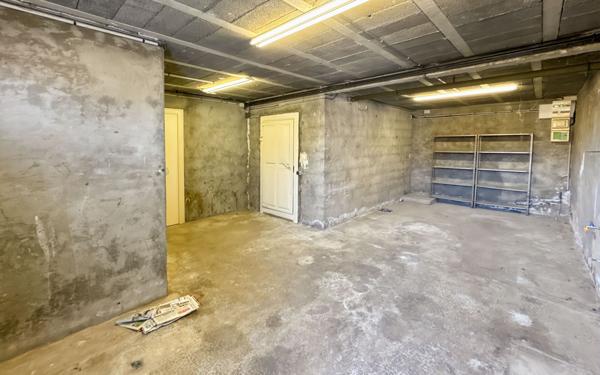 Maison à vendre    4 pièces • 117 m2 Chancelade