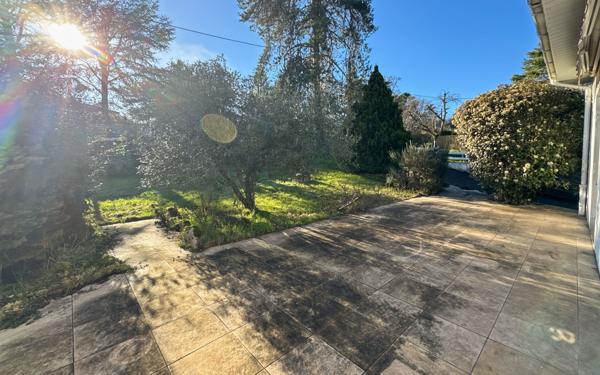 Maison à vendre    4 pièces • 117 m2 Chancelade