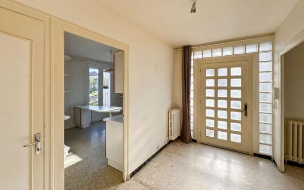 Maison à vendre    4 pièces • 117 m2 Chancelade