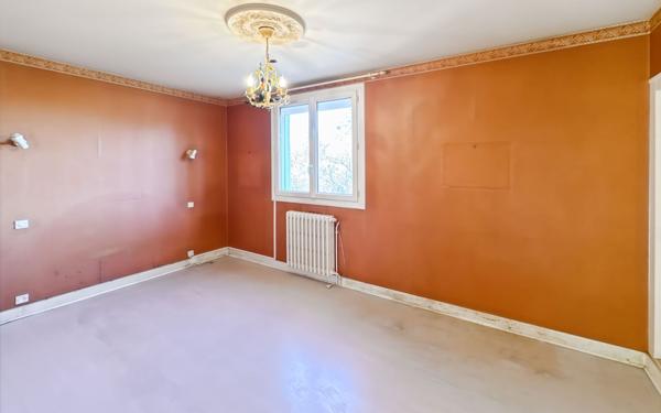 Maison à vendre    4 pièces • 117 m2 Chancelade