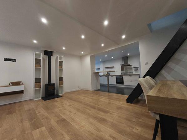 A LOUER - MAISON DE 90 M2 AVEC JARDIN