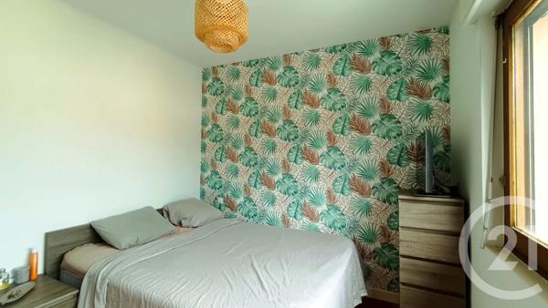 Appartement F3 à vendre  3 pièces - 66,68 m 2   LA ROCHETTE  - 73
