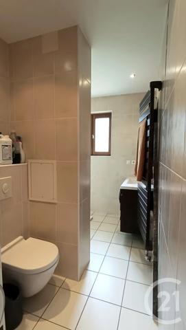 Appartement F3 à vendre  3 pièces - 66,68 m 2   LA ROCHETTE  - 73