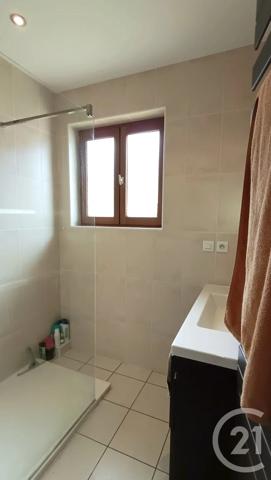 Appartement F3 à vendre  3 pièces - 66,68 m 2   LA ROCHETTE  - 73