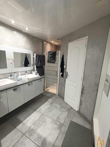 Achat maison Vic-le-Comte - 4 pièce(s) - 110 m² - 190 000 €