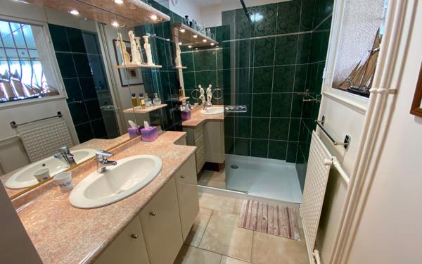 Appartement à vendre    3 pièces • 56,78 m2 Cannes