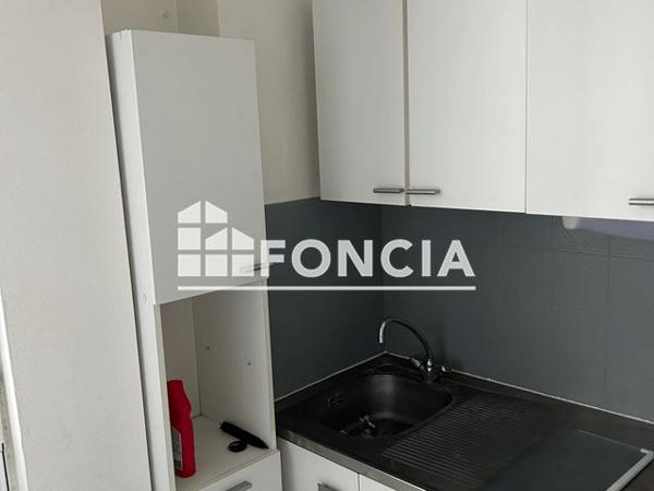 Location Studio 30.1 m² - 751 AVENUE DU CHATEAU D'0 Montpellier 34090