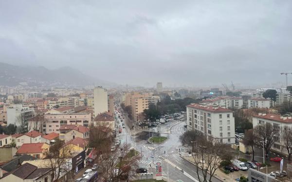 Appartement à vendre    3 pièces • 55 m2 Toulon