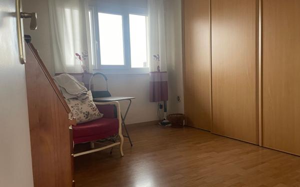 Appartement à vendre    3 pièces • 55 m2 Toulon