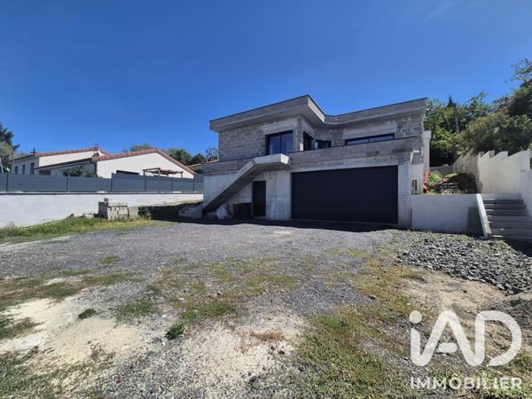 Maison à vendre 5 pièces 150 m² Le Puy-en-Velay