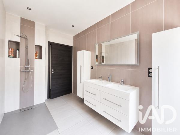Maison à vendre 5 pièces 150 m² Le Puy-en-Velay