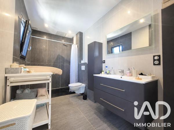 Maison à vendre 5 pièces 150 m² Le Puy-en-Velay