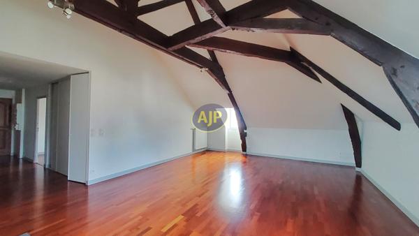 Appartement à vendre Pontivy - 3 pièces, 85m² avec 2 chambre(s) à 138 900€ - AJP Immobilier Pontivy